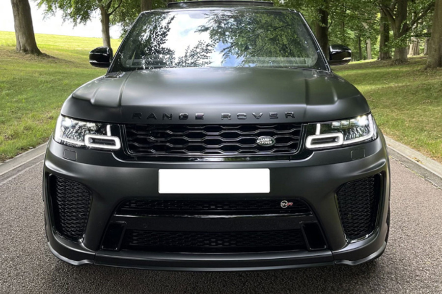 Embrace the Journey in Style and Power with Premium Range Rover Hire Options