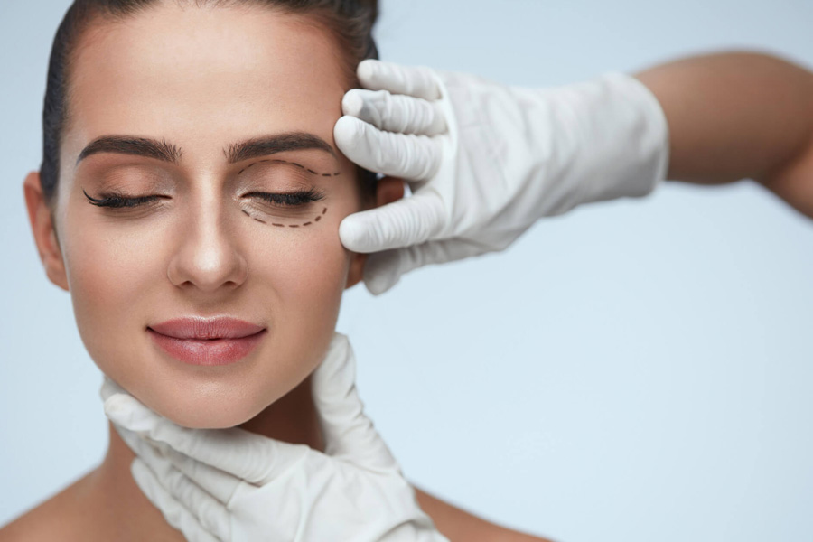 Modern Beauty Standards and Their Impact on Cosmetic Procedures
